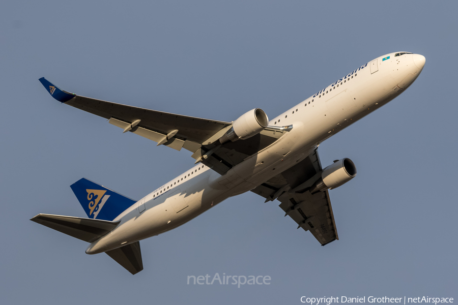Air Astana Boeing 767-3KY(ER) (P4-KEC) | Photo 87963