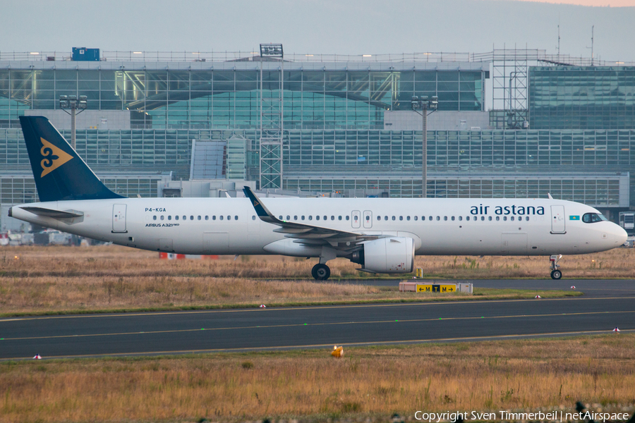 Air Astana Airbus A321-271NX (P4-KGA) | Photo 467073