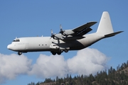 Lynden Air Cargo Lockheed L-100-30 (Model 382G) Hercules (P4-LAS) at  Kelowna - International, Canada