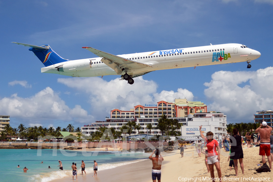 Insel Air Aruba McDonnell Douglas MD-82 (P4-MDD) | Photo 23343