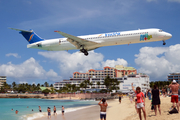 Insel Air Aruba McDonnell Douglas MD-82 (P4-MDD) at  Philipsburg - Princess Juliana International, Netherland Antilles