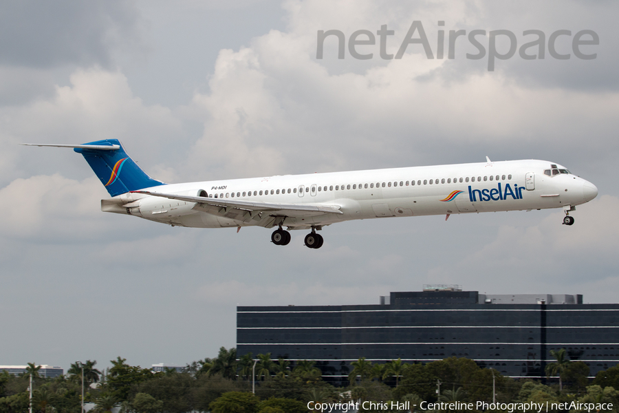 Insel Air McDonnell Douglas MD-83 (P4-MDI) | Photo 203397