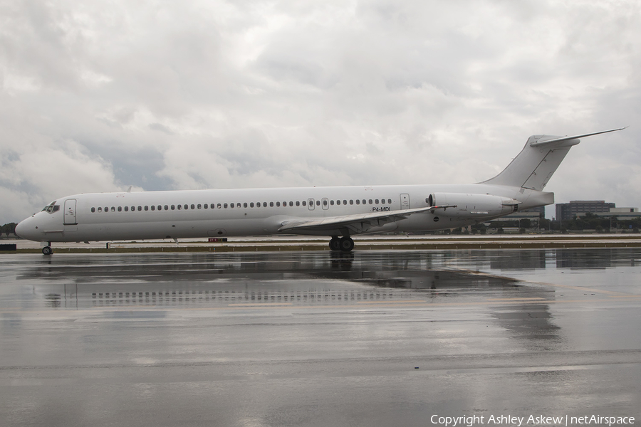 Insel Air McDonnell Douglas MD-83 (P4-MDI) | Photo 95754