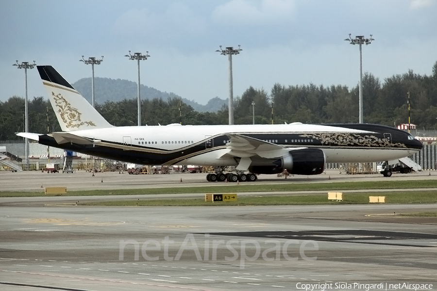 Equatorial Guinean Government Boeing 777-2FB(LR) (P4-SKN) | Photo 357459