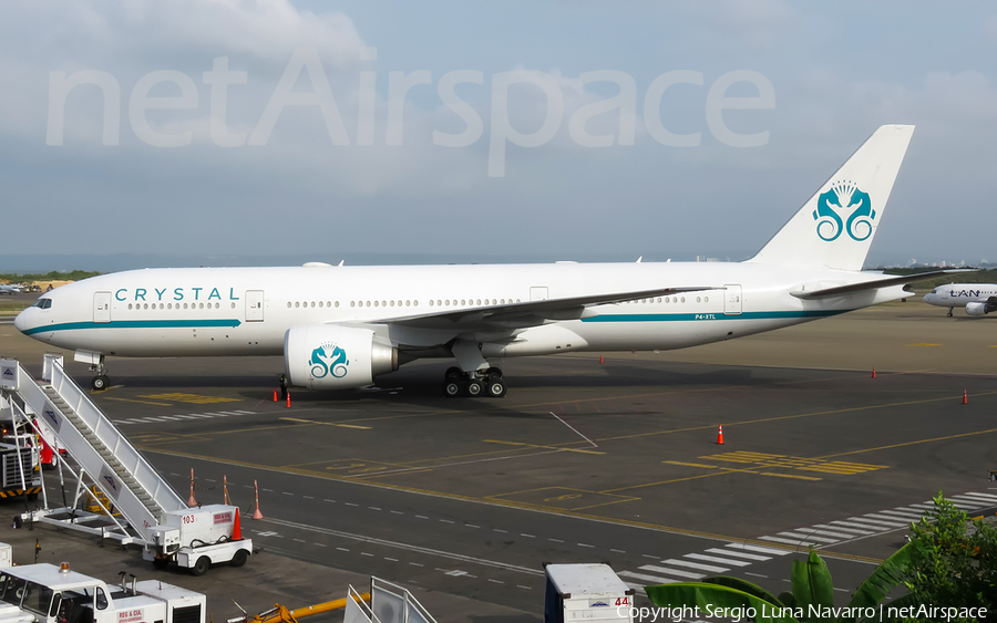 Crystal Luxury Air Boeing 777-29M(LR) (P4-XTL) | Photo 243411