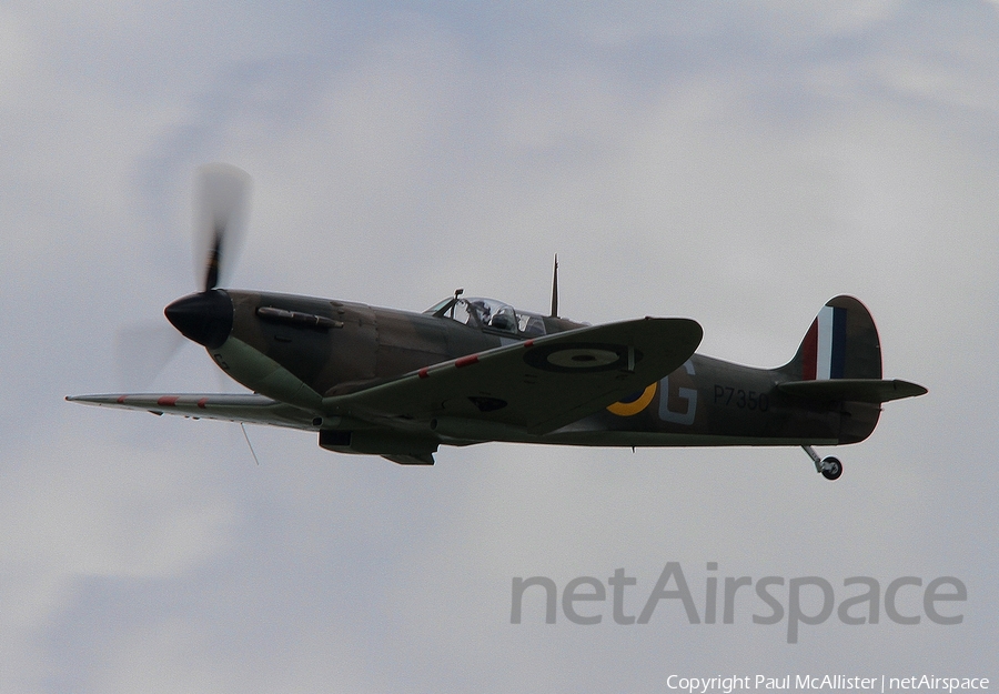 Royal Air Force Supermarine Spitfire Mk IIA (P7350) | Photo 160391