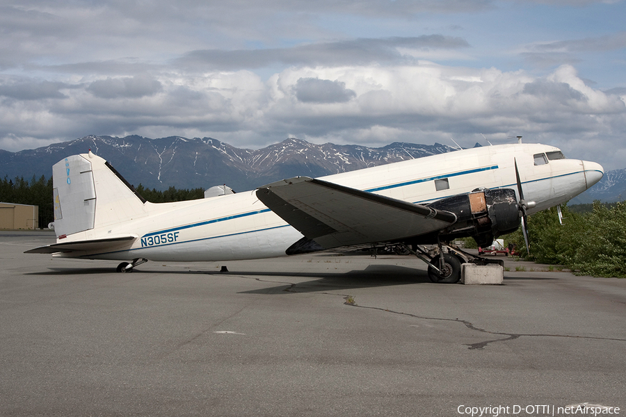 (Private) Douglas DC-3C (N305SF) | Photo 359860