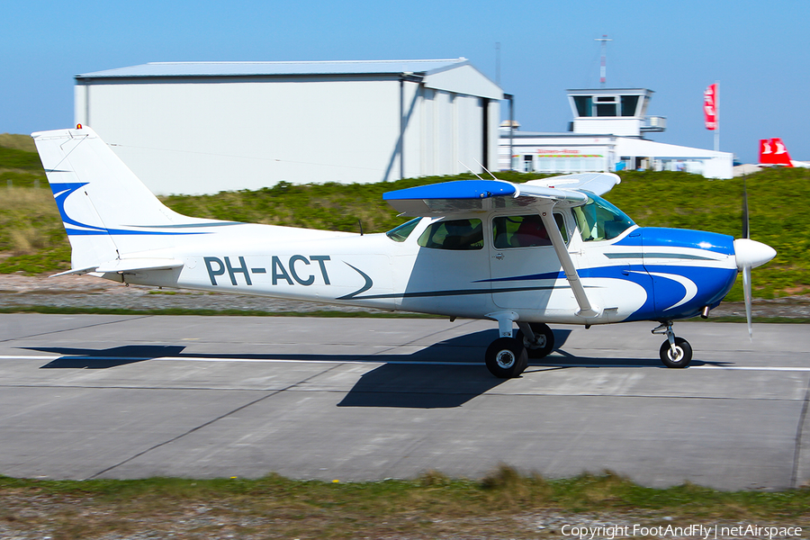 (Private) Cessna 172M Skyhawk (PH-ACT) | Photo 148107