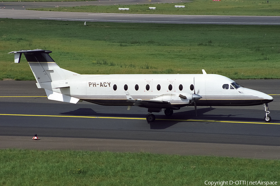 ACE Air Charters Europe Beech 1900D (PH-ACY) | Photo 517499