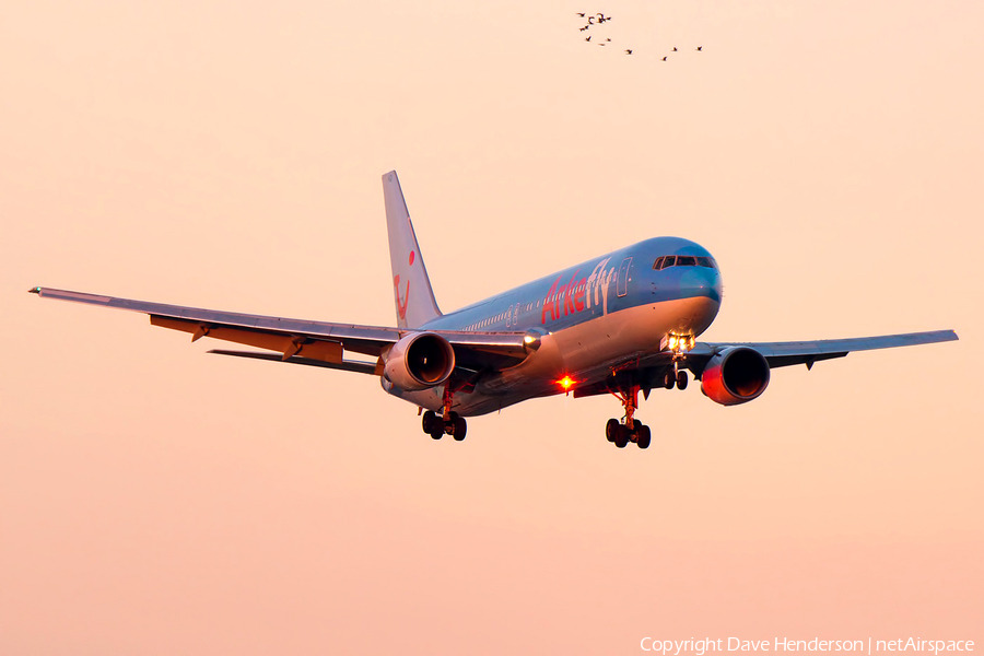 Arkefly Boeing 767-383(ER) (PH-AHQ) | Photo 32623