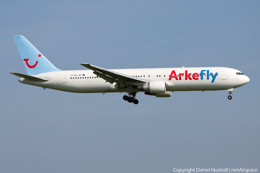 Arkefly Boeing 767-383(ER) (PH-AHX) | Photo 658837
