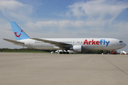 Arkefly Boeing 767-383(ER) (PH-AHX) at  Hamburg - Fuhlsbuettel (Helmut Schmidt), Germany