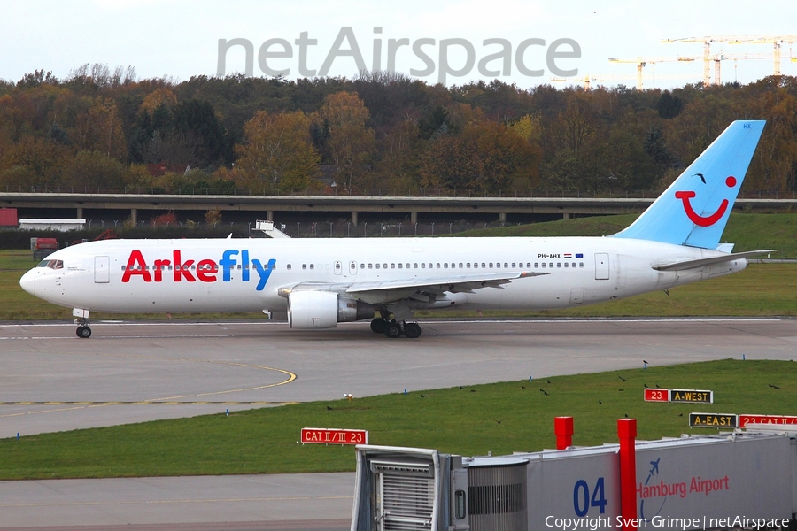 Arkefly Boeing 767-383(ER) (PH-AHX) | Photo 33880