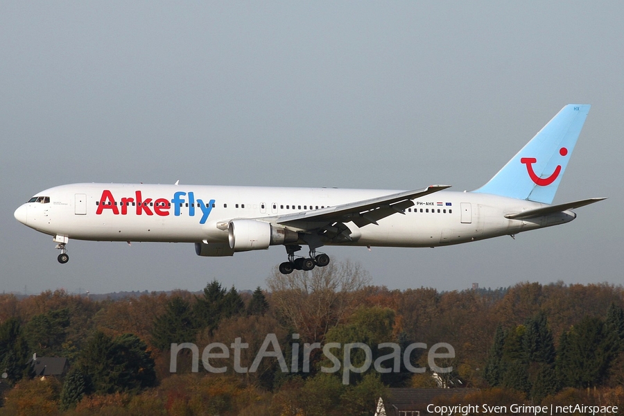 Arkefly Boeing 767-383(ER) (PH-AHX) | Photo 34213