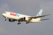 Arkefly Boeing 767-383(ER) (PH-AHX) at  Hamburg - Fuhlsbuettel (Helmut Schmidt), Germany