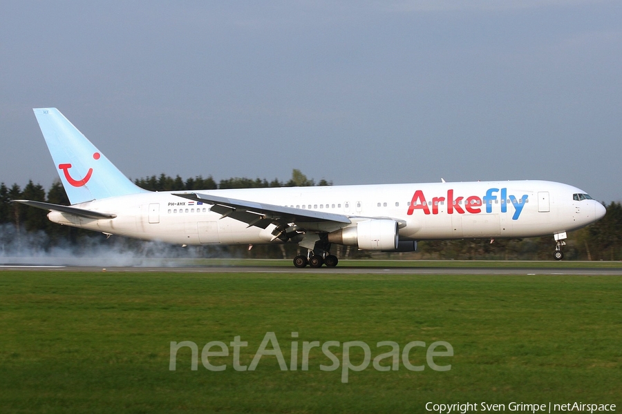 Arkefly Boeing 767-383(ER) (PH-AHX) | Photo 44477
