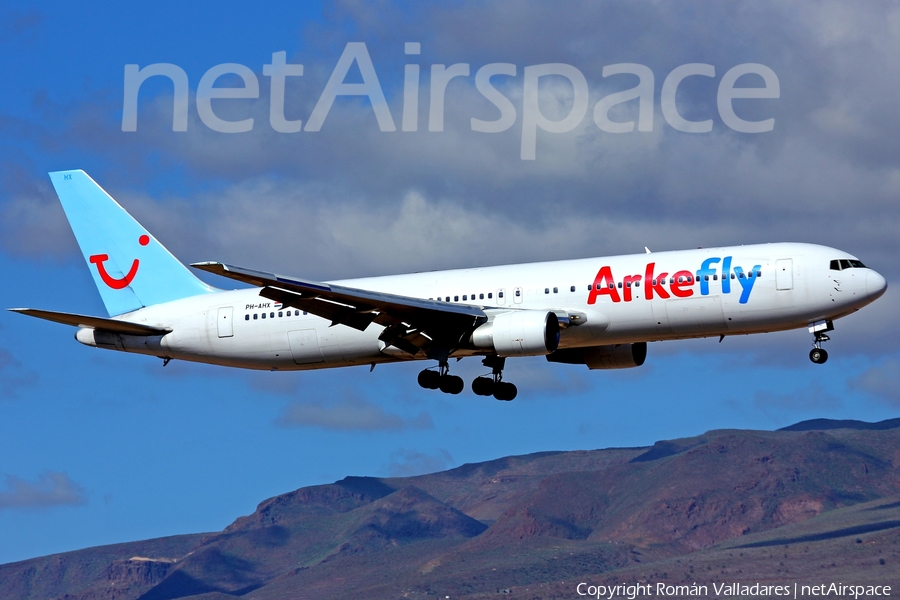 Arkefly Boeing 767-383(ER) (PH-AHX) | Photo 338238