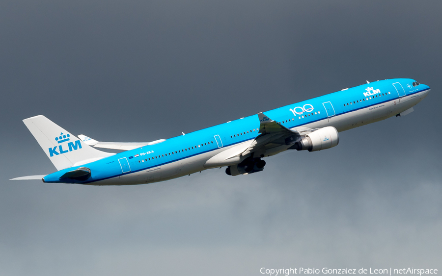 KLM - Royal Dutch Airlines Airbus A330-303 (PH-AKA) | Photo 348519