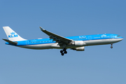 KLM - Royal Dutch Airlines Airbus A330-303 (PH-AKA) at  New York - John F. Kennedy International, United States