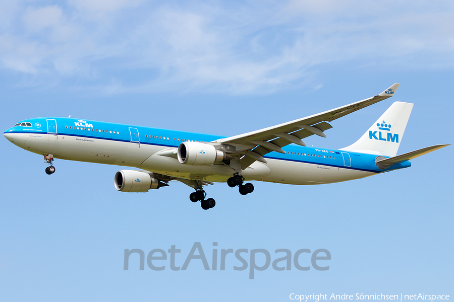 KLM - Royal Dutch Airlines Airbus A330-303 (PH-AKD) | Photo 30205