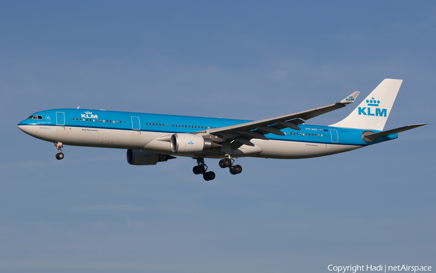 KLM - Royal Dutch Airlines Airbus A330-303 (PH-AKE) | Photo 125350