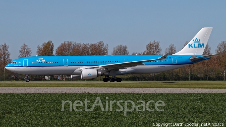 KLM - Royal Dutch Airlines Airbus A330-303 (PH-AKE) | Photo 235525