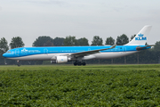 KLM - Royal Dutch Airlines Airbus A330-303 (PH-AKE) at  Amsterdam - Schiphol, Netherlands