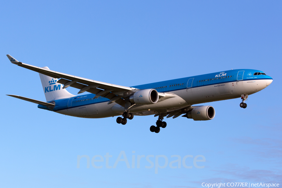KLM - Royal Dutch Airlines Airbus A330-303 (PH-AKE) | Photo 50637
