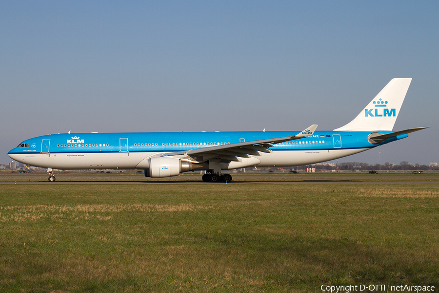 KLM - Royal Dutch Airlines Airbus A330-303 (PH-AKE) | Photo 527594