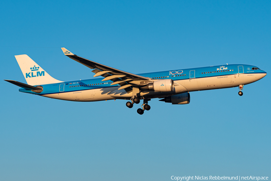KLM - Royal Dutch Airlines Airbus A330-303 (PH-AKF) | Photo 364748