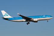 KLM - Royal Dutch Airlines Airbus A330-203 (PH-AOB) at  Amsterdam - Schiphol, Netherlands