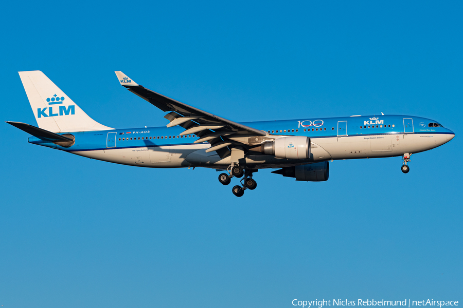 KLM - Royal Dutch Airlines Airbus A330-203 (PH-AOB) | Photo 364758