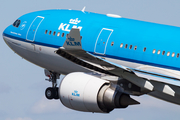 KLM - Royal Dutch Airlines Airbus A330-203 (PH-AOD) at  Amsterdam - Schiphol, Netherlands