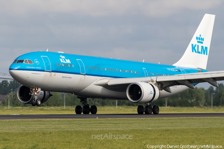 KLM - Royal Dutch Airlines Airbus A330-203 (PH-AOE) | Photo 135893