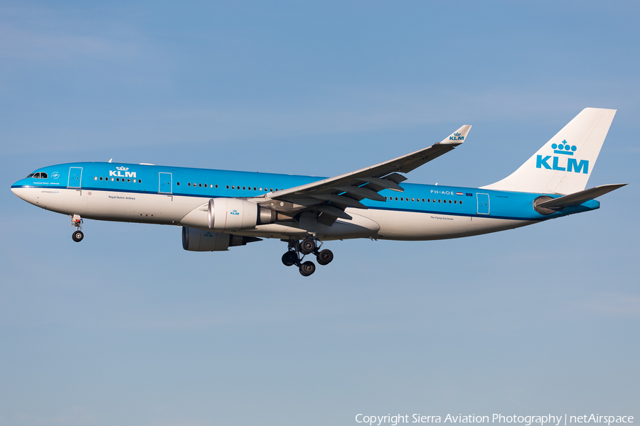 KLM - Royal Dutch Airlines Airbus A330-203 (PH-AOE) | Photo 322266