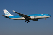 KLM - Royal Dutch Airlines Airbus A330-203 (PH-AOE) at  Amsterdam - Schiphol, Netherlands