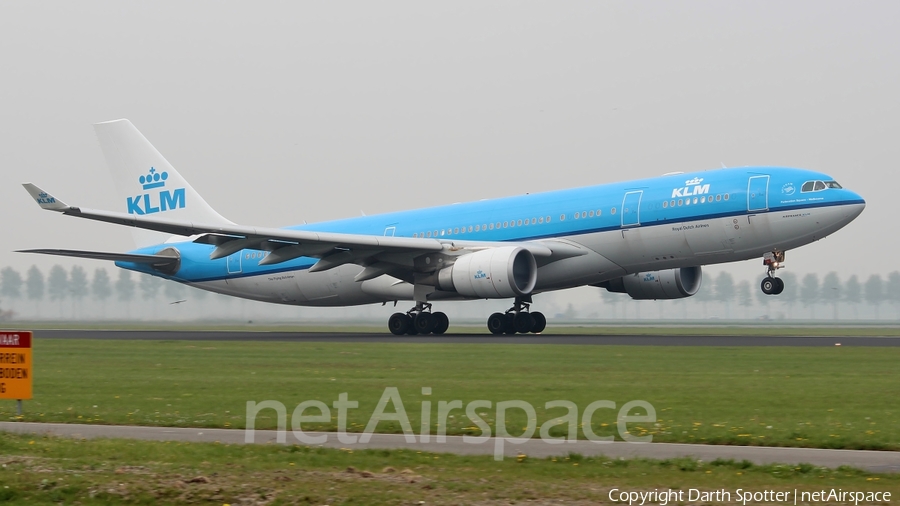 KLM - Royal Dutch Airlines Airbus A330-203 (PH-AOF) | Photo 216489