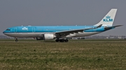 KLM - Royal Dutch Airlines Airbus A330-203 (PH-AOH) at  Amsterdam - Schiphol, Netherlands