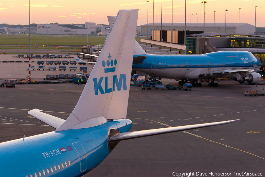 KLM - Royal Dutch Airlines Airbus A330-203 (PH-AOH) | Photo 32214