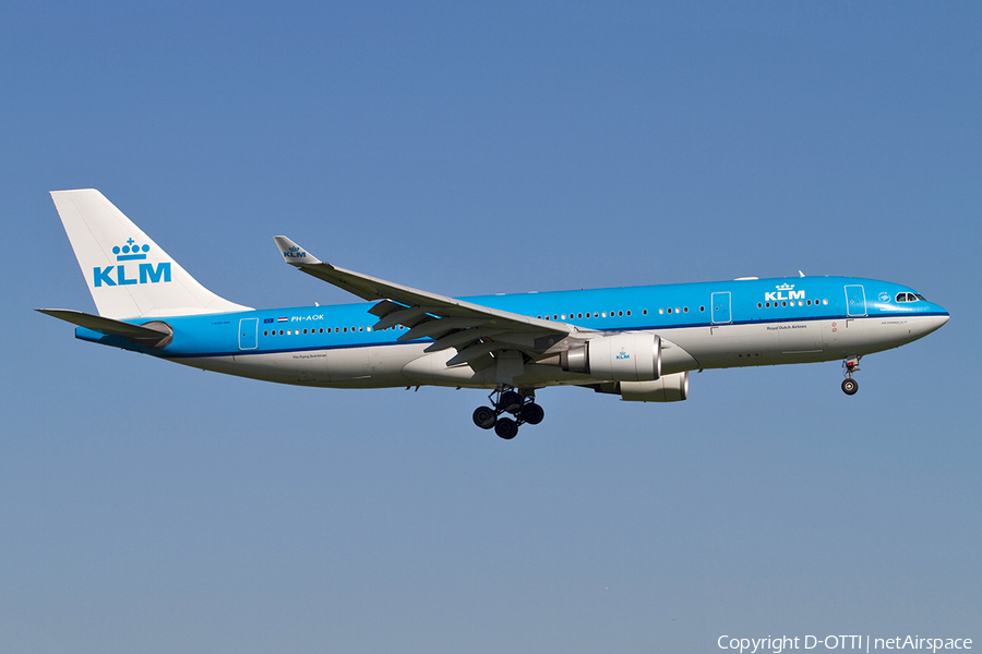 KLM - Royal Dutch Airlines Airbus A330-203 (PH-AOK) | Photo 358339