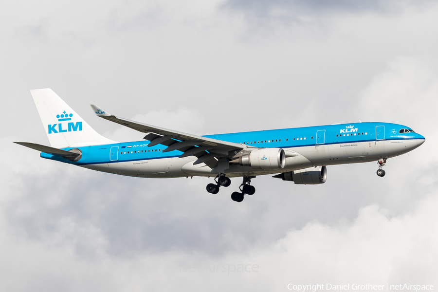 KLM - Royal Dutch Airlines Airbus A330-203 (PH-AOM) | Photo 116078