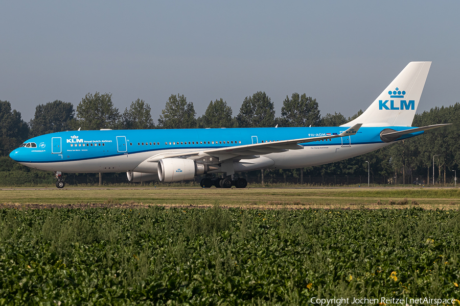 KLM - Royal Dutch Airlines Airbus A330-203 (PH-AOM) | Photo 346927