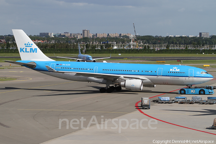 KLM - Royal Dutch Airlines Airbus A330-203 (PH-AOM) | Photo 384865