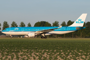 KLM - Royal Dutch Airlines Airbus A330-243 (PH-AON) at  Amsterdam - Schiphol, Netherlands