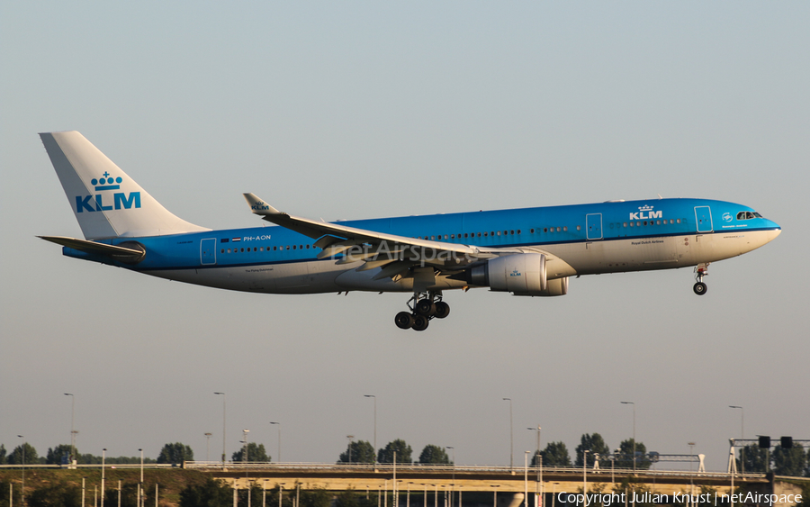 KLM - Royal Dutch Airlines Airbus A330-243 (PH-AON) | Photo 82902