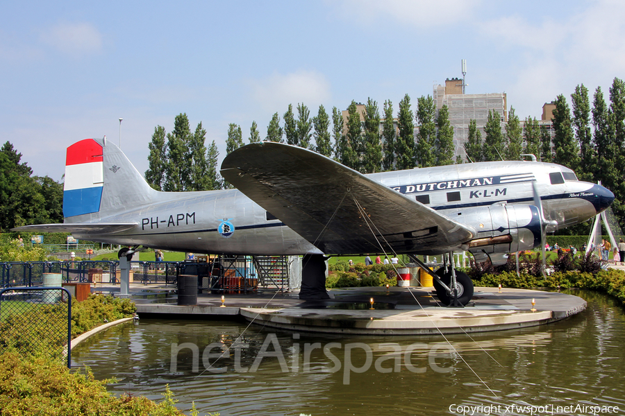 KLM - Royal Dutch Airlines Douglas DC-3C (PH-APM) | Photo 460136