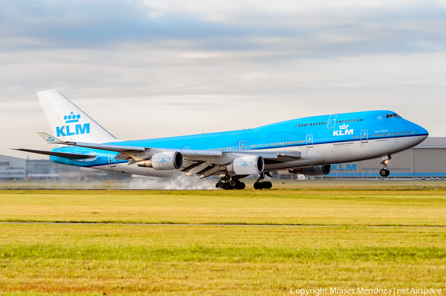 KLM - Royal Dutch Airlines Boeing 747-406 (PH-BFA) | Photo 117017