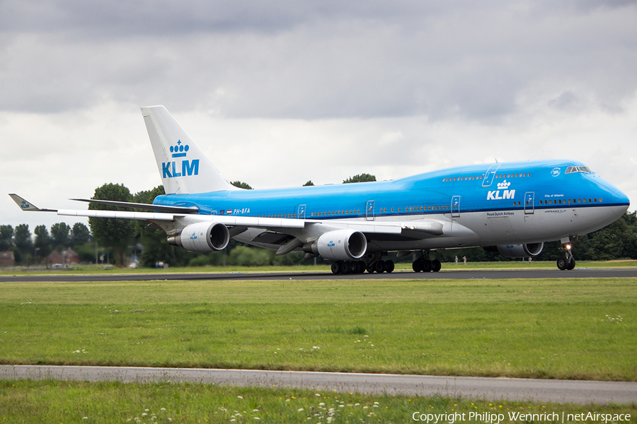 KLM - Royal Dutch Airlines Boeing 747-406 (PH-BFA) | Photo 121325