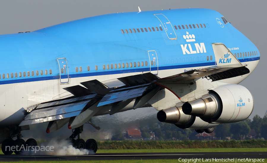 KLM - Royal Dutch Airlines Boeing 747-406 (PH-BFA) | Photo 123024