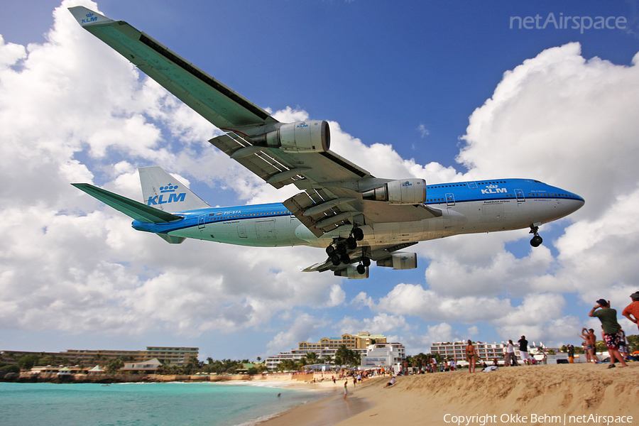 KLM - Royal Dutch Airlines Boeing 747-406 (PH-BFA) | Photo 39883